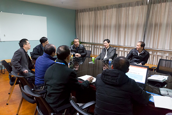 1550662134341155.jpg 2019年2月18日,玉林市副市长黄冠权一行到我集团公司交流工作 (2).jpg